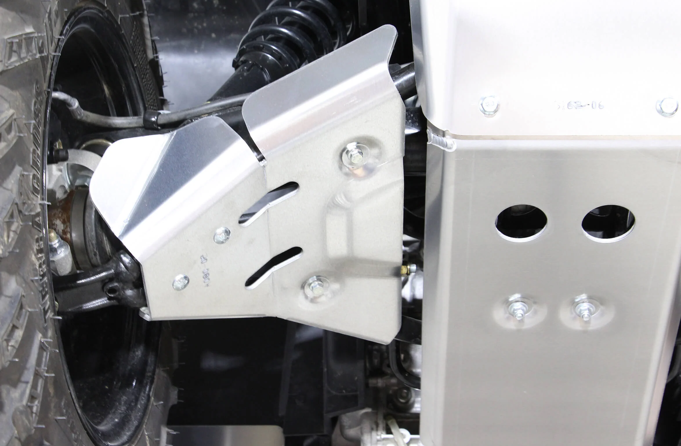 Full Skid Plate Kit — Can-Am Outlander Max 6x6 450 (2019—24) - Image 4