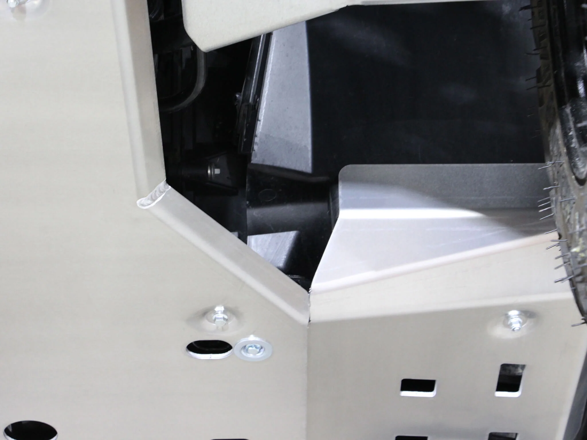 Full Skid Plate Kit — Can-Am Outlander Max 6x6 450 (2019—24) - Image 8