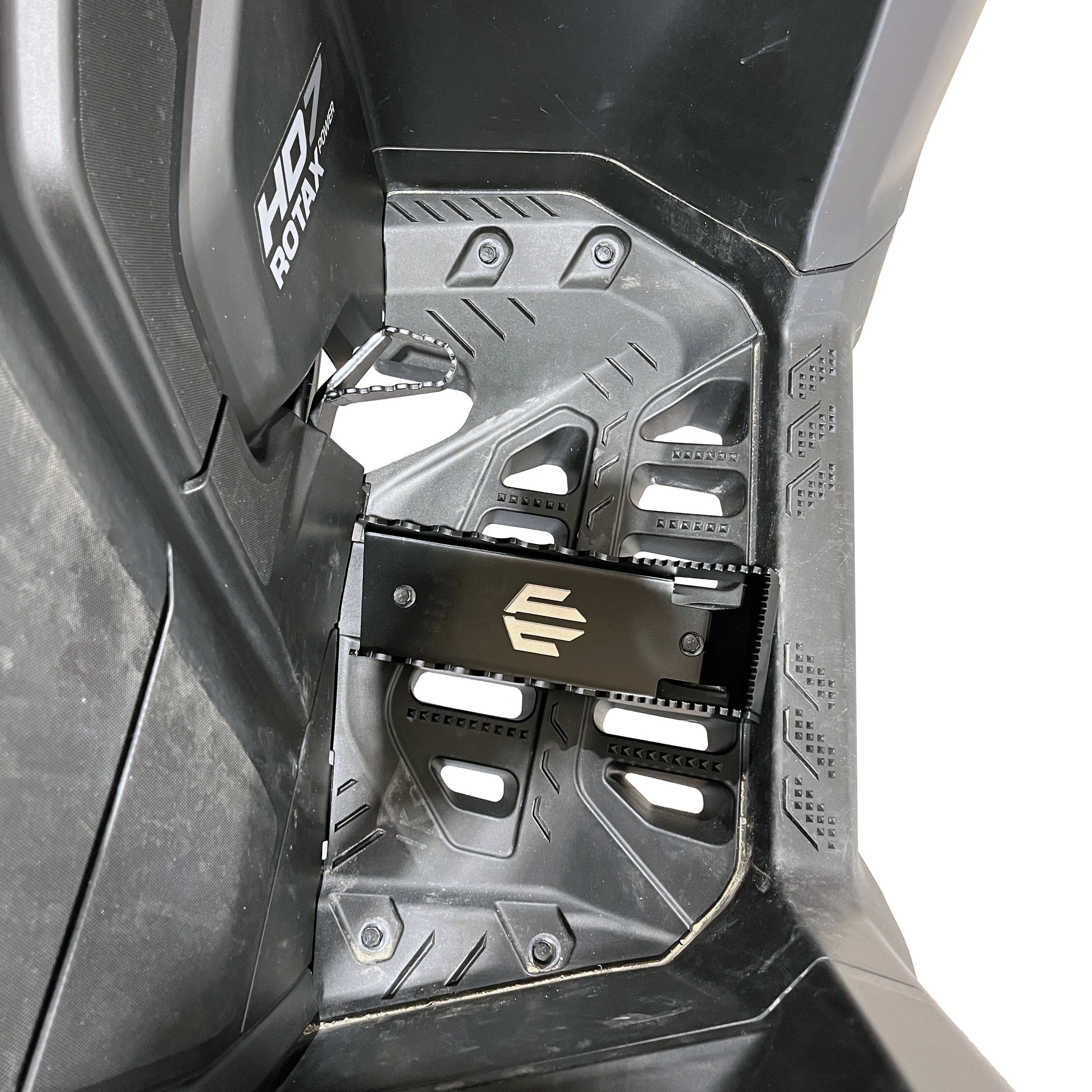 2023 to 2025<br> Can-Am Outlander G3L 500/700/PRO — Oversized Foot Pegs - Image 8
